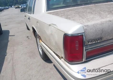 1996 Lincoln Town Car Sgn/Dmnd Anv/Cypress/Jn из США, поврежденный, VIN 1LNLM82W8TY707897